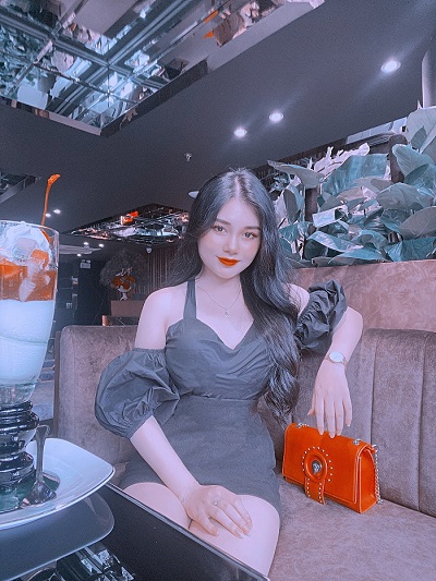 Nhi Tây Tây và cuộc sống hằng ngày.