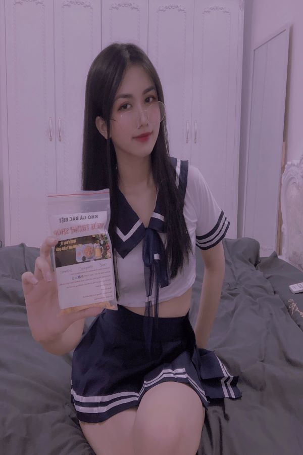 Hot girl Kiều Trinh tự hào với công việc đầu tiên