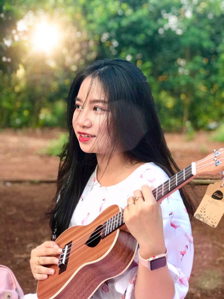 Hot Tiktoker Hương Lý