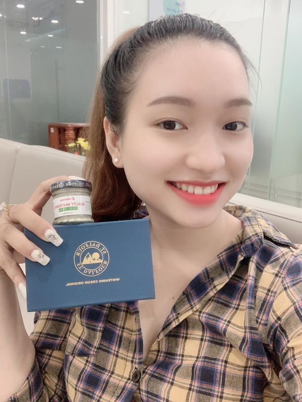 Vẻ ngoài xinh xắn của cô nàng Lê Thị Khoa