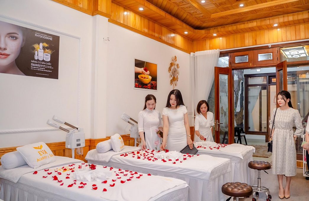 Tại Thẩm mỹ viện Eva tại Bắc Ninh áp dụng công nghệ hiện đại tiên tiến cho phương pháp tắm trắng phi thuyền