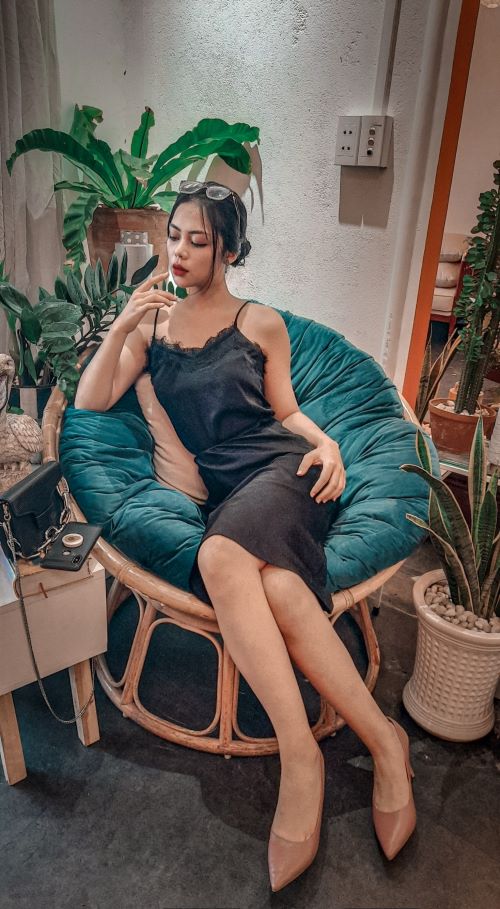 Nhan sắc mặn mà của cô sinh viên tài giỏi