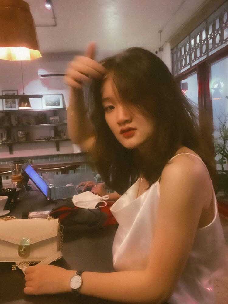 Gương mặt xinh đẹp của Thùy Tiên