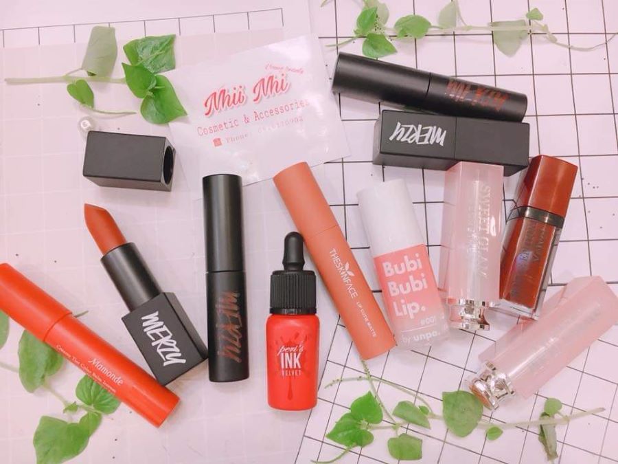 Một trong những dòng của shop Ý Nhi kinh doanh