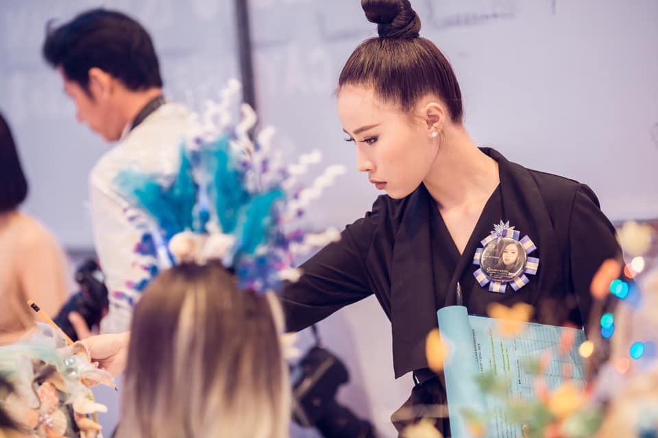 Chân dung cô chủ xinh đẹp và tài năng