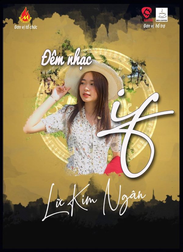 Cô nằng tham gia biểu diễn Acoustic