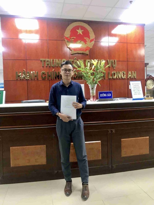 Hình ảnh CEO Nguyễn Trung Hiếu trong một chuyến công tác