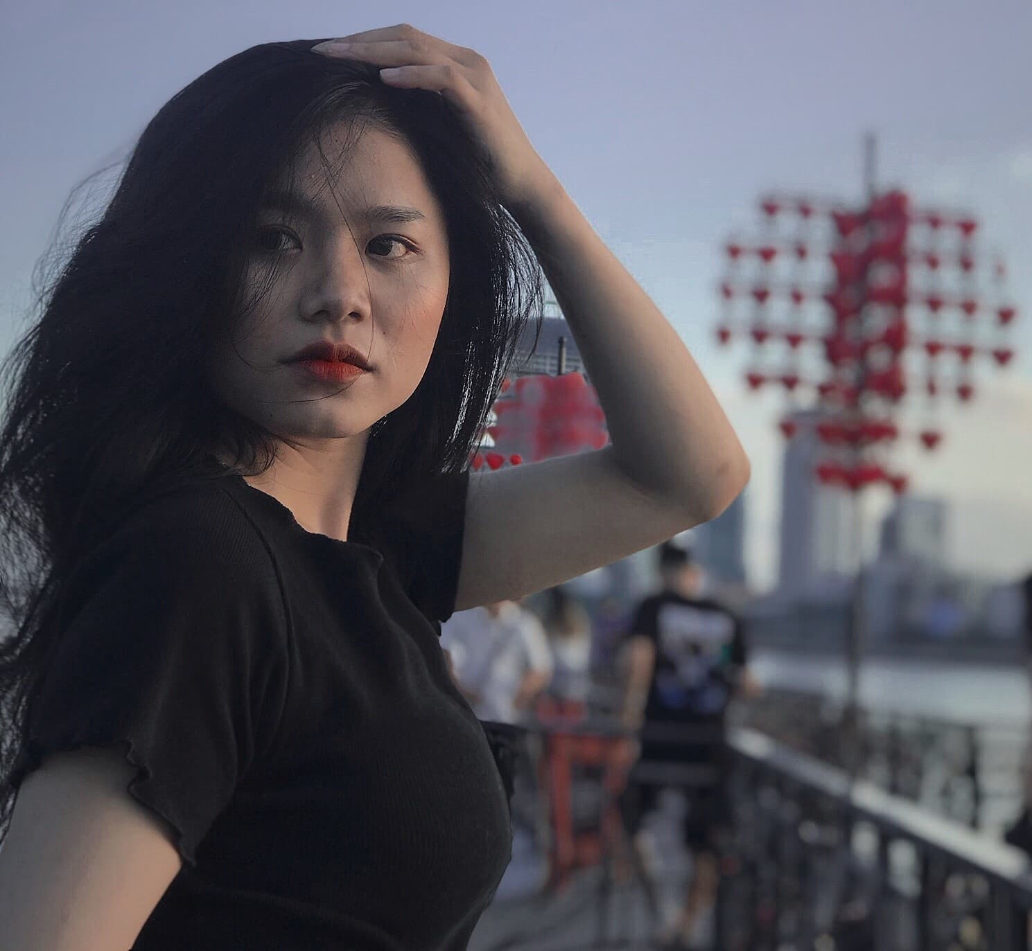 Hình ảnh của cô nữ sinh 2000 - Tô Bảo Sam