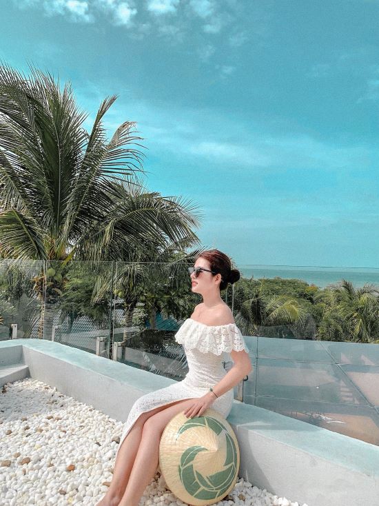 Cô nàng thả dáng chẳng kém cạnh hotgirl nào