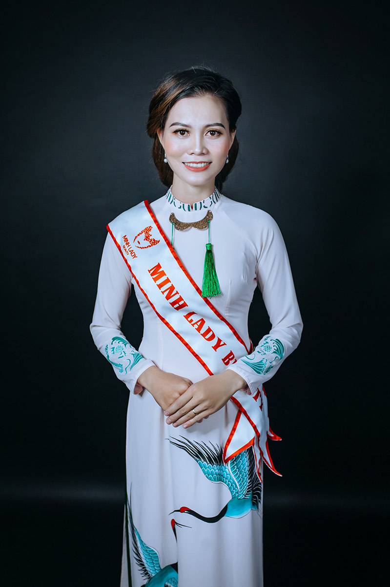Cô được xem là một trong những nữ doanh nhân tiên phong mang Minh Lady Beauty đến gần hơn với quê hương Bình Định