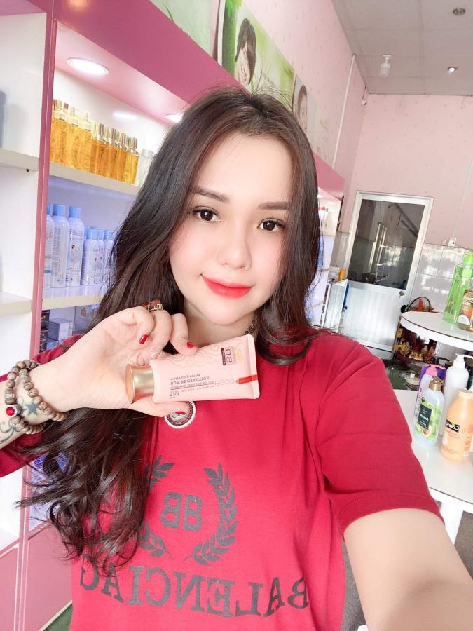 Doanh nhân Thùy Linh cùng sản phẩm kinh doanh