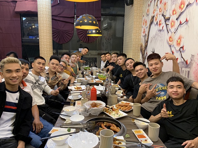 Buổi giao lưu định kì hàng tháng nhằm tăng sự gắn kết của anh em ở tất cả cơ sở