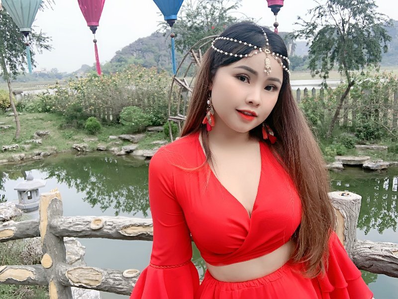 Trần Quyên thu hút với nhan sắc “không tuổi”