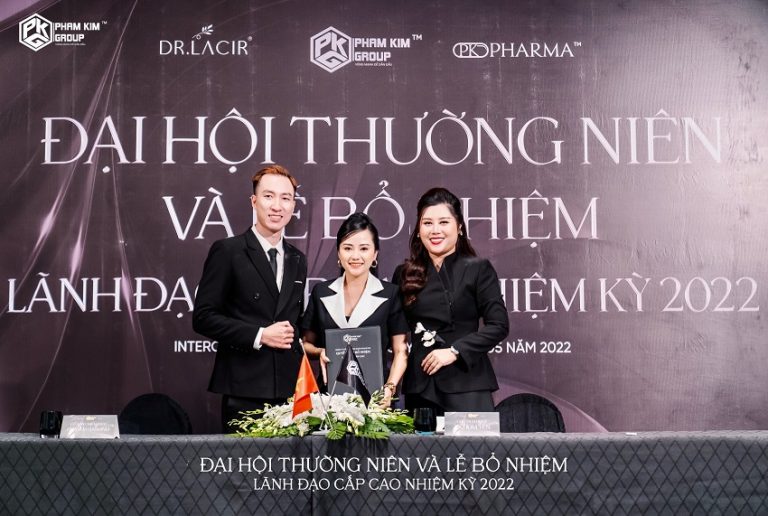 Trang Hanie – Nữ giám đốc phát triển hệ thống tài ba của Tập đoàn Phạm Kim Group