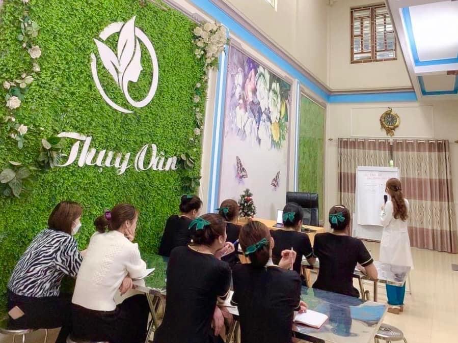 Bác sĩ Nguyễn Nhung trên hành trình đồng hành cùng các spa chăm sóc da